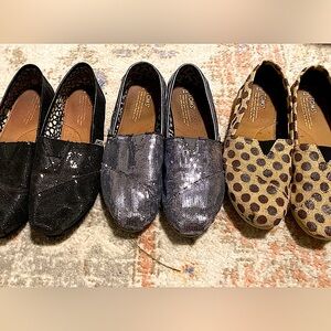 Tom’s - THREE PAIRS